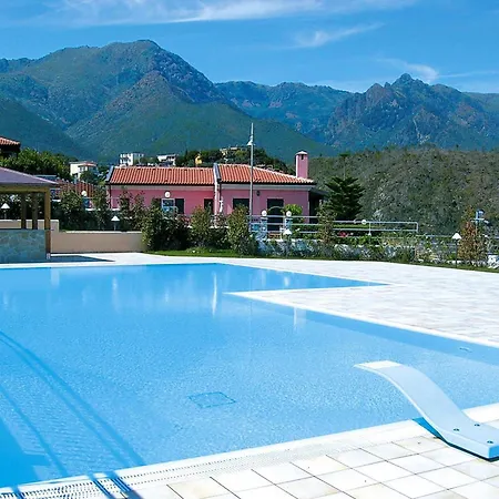 شقة In With Pool *