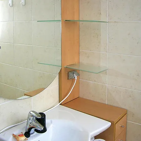 شقة In With Pool *